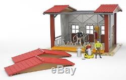 62621 Cow Barn with Milking Machine/CowithFigure