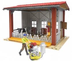 62621 Cow Barn with Milking Machine/CowithFigure