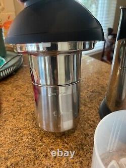 Almond Cow Plant-based milk machine new / never used